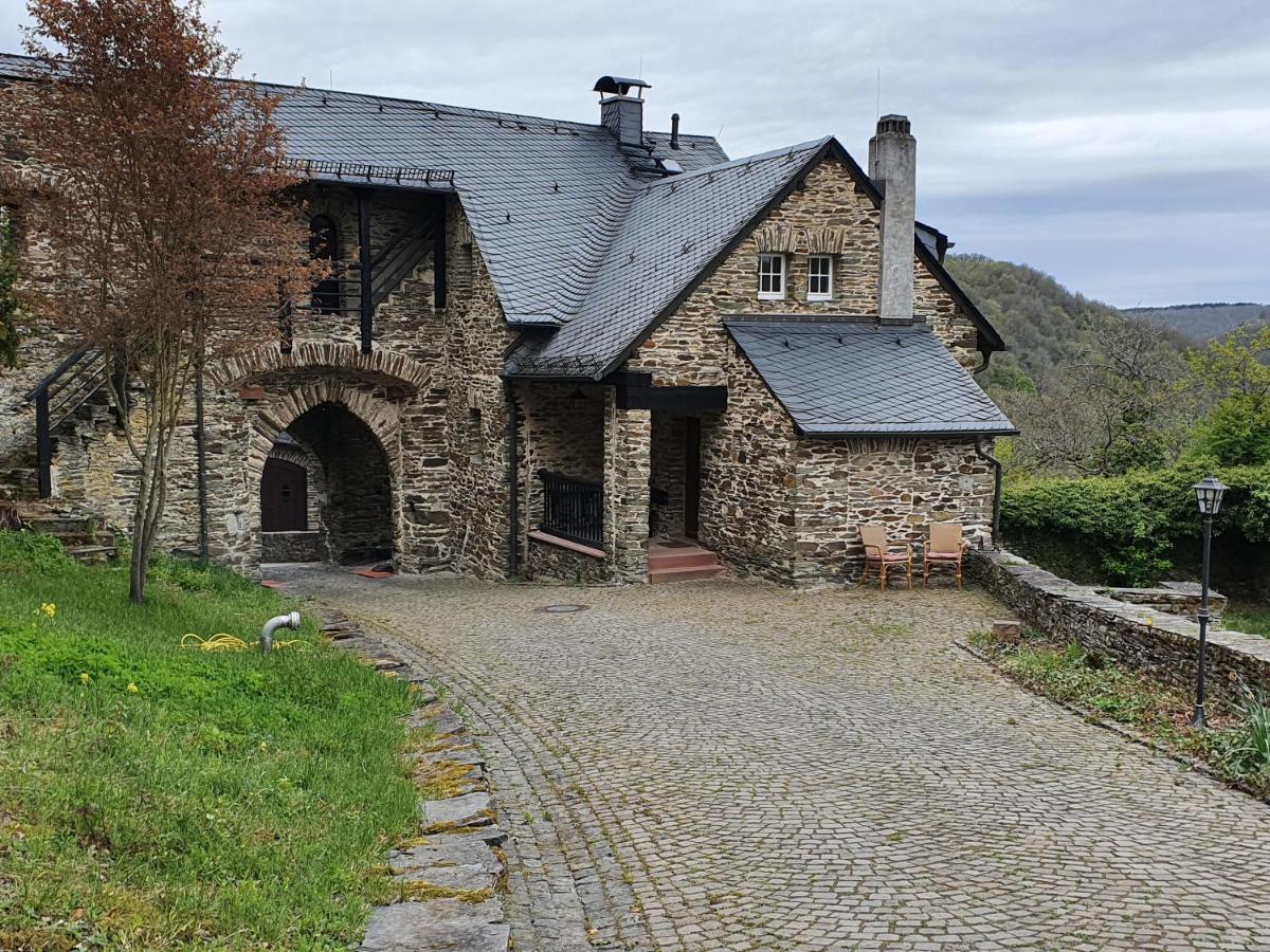 Villa Waechterhaus Auf Der Sauerburg Sauerthal Exterior foto