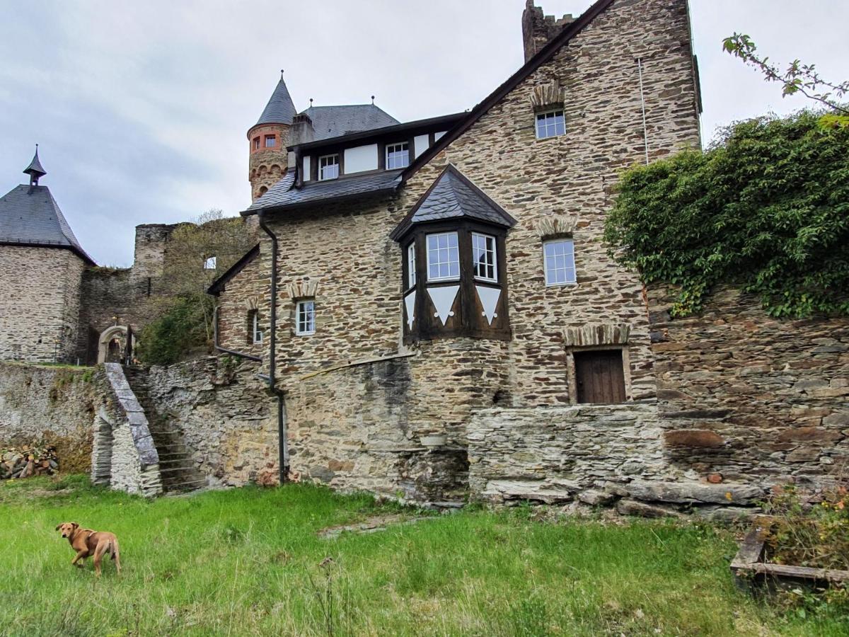 Villa Waechterhaus Auf Der Sauerburg Sauerthal Exterior foto